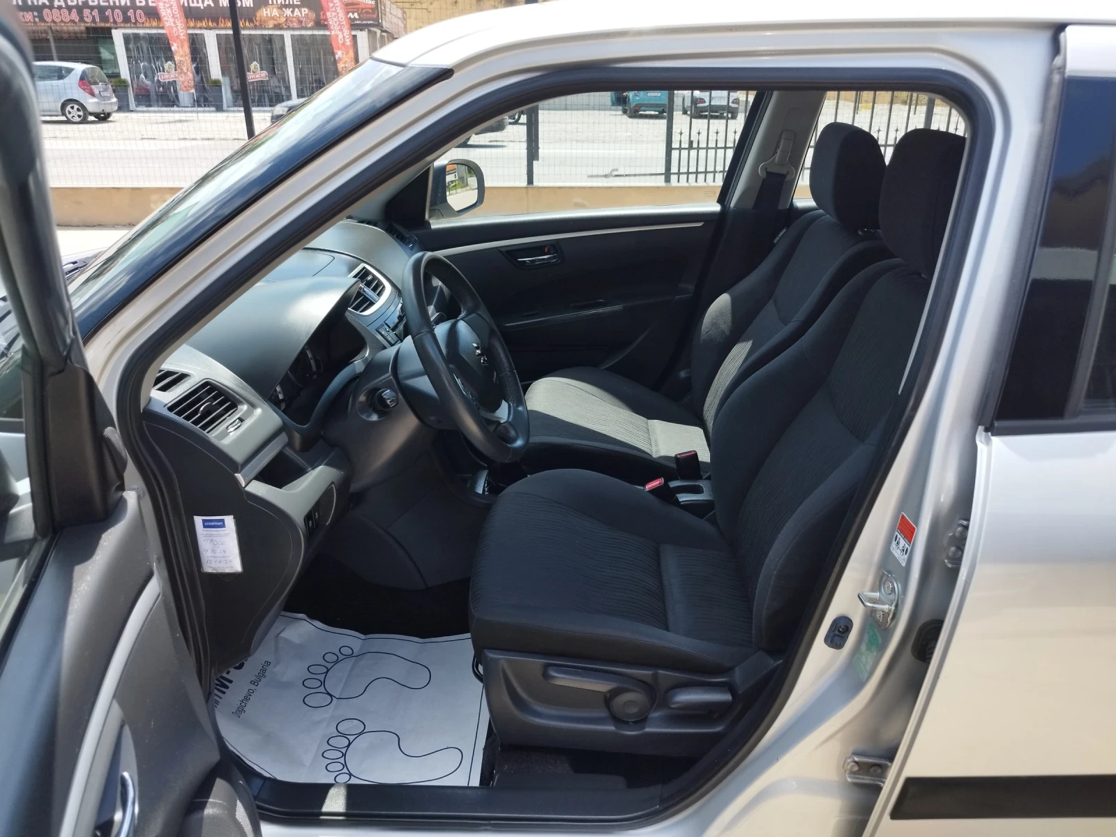 Suzuki Swift 1.25i - изображение 8