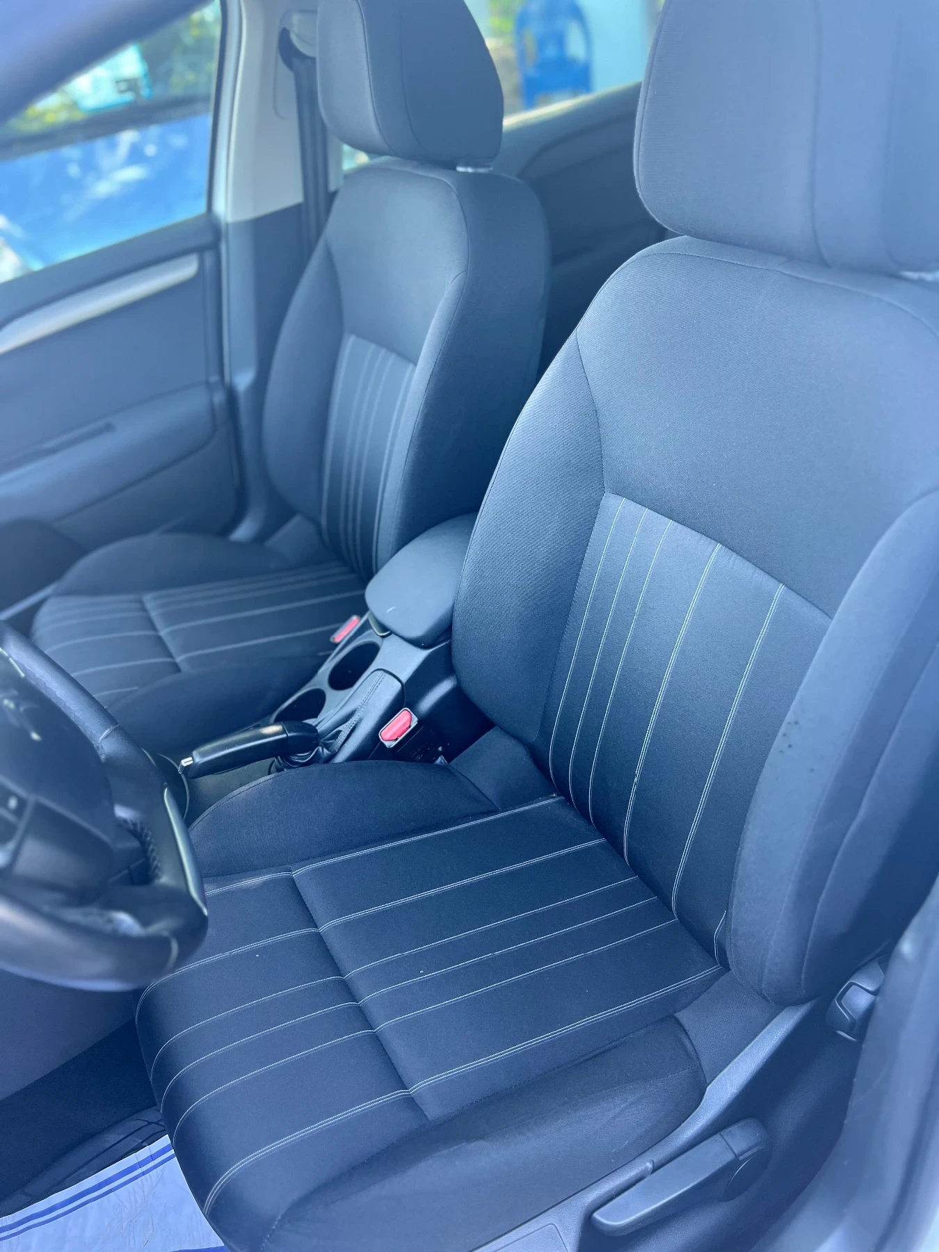 Citroen C4 1.6 HDI - изображение 6