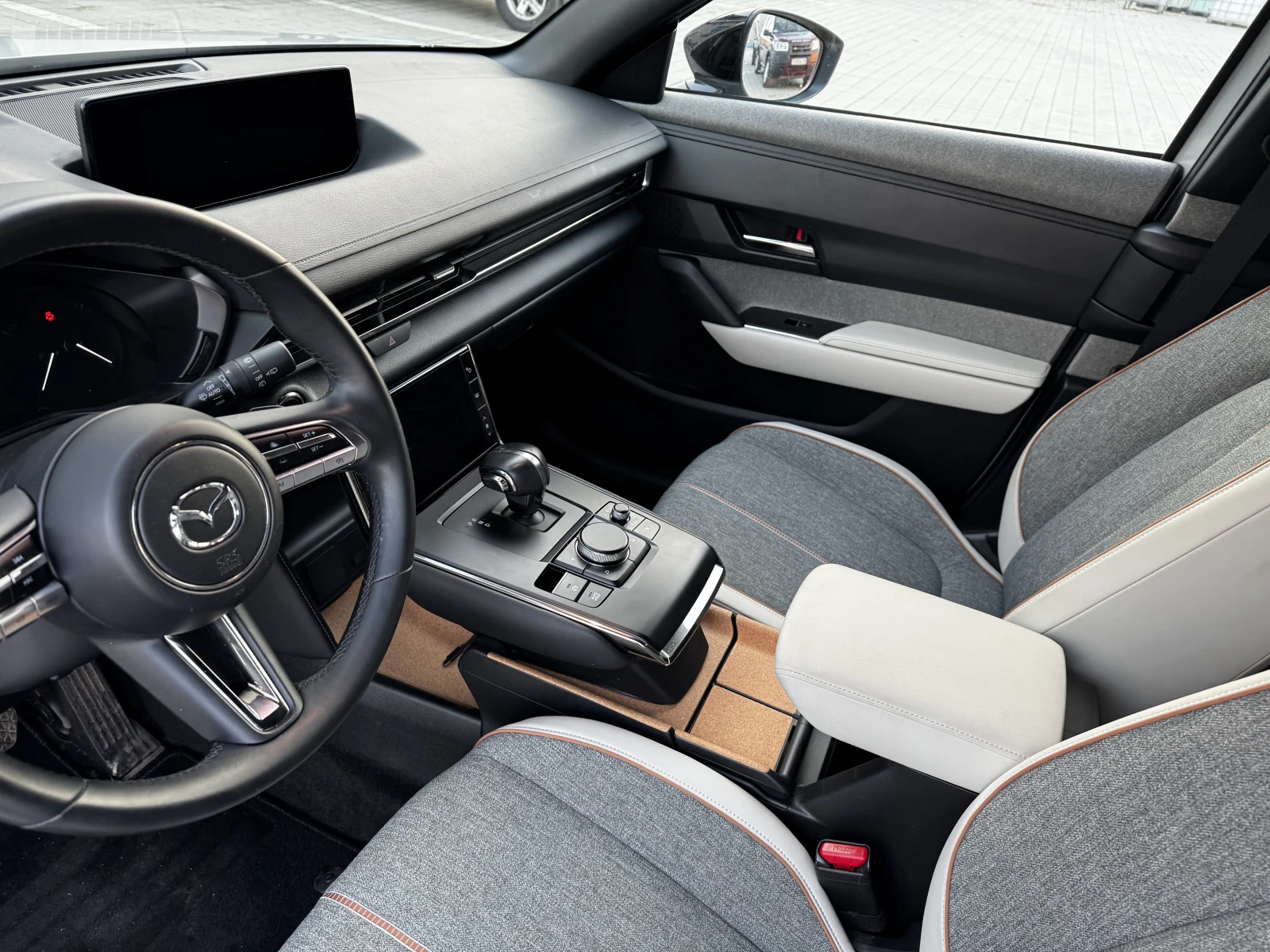 Mazda MX-30  - изображение 7