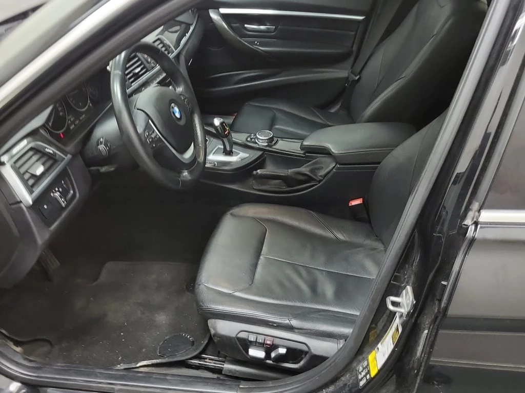 BMW 330 * 330I XDRIVE * CARFAX * БЕЗ ПЪРВОНАЧАЛНА ВНОСКА - изображение 8