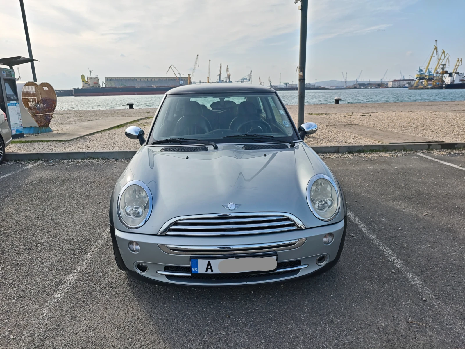 Mini Cooper R50 (RC 31 31) Parkline (внос Италия) - изображение 2