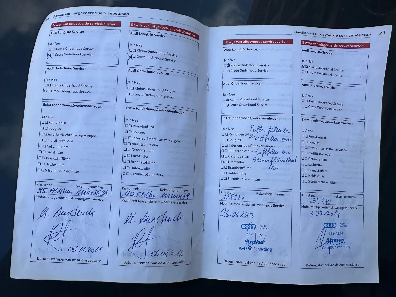 Audi A4 2.0 TDI 136 k, снимка 15 - Автомобили и джипове - 53754031