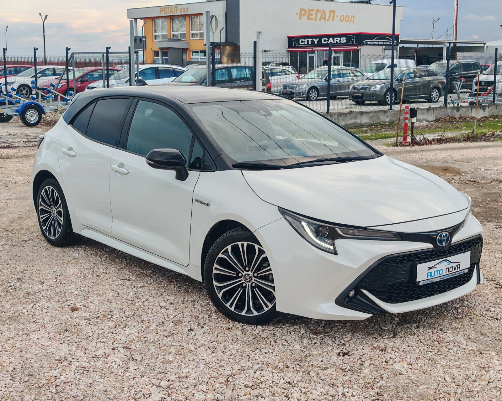 Toyota Corolla 1.8 ������ 122 �.�. 69 000 ��!!! LOUNGE! ����! | Mobile.bg � ����������� 16