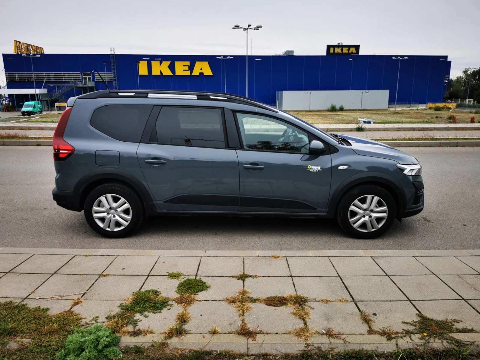 Dacia Jogger 1290Евро за получаване, 1.0ТCe EcoG ГАЗ 6+ 1м, снимка 4 - Автомобили и джипове - 53769691