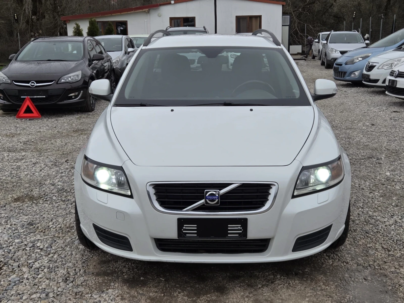 Volvo V50 1.6 HDI FACELIFT ������ | Mobile.bg � ����������� 3