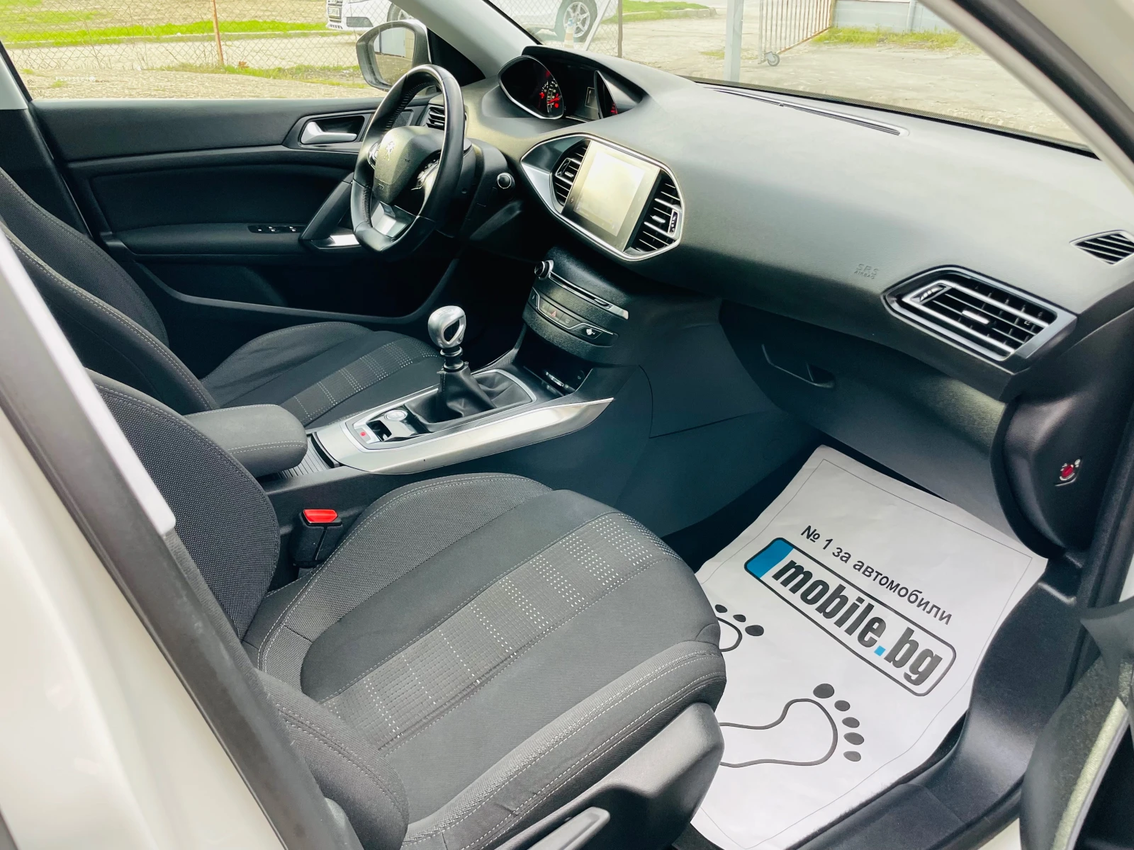 Peugeot 308 1.6HDI* 120* 2016, снимка 14 - Автомобили и джипове - 54101834
