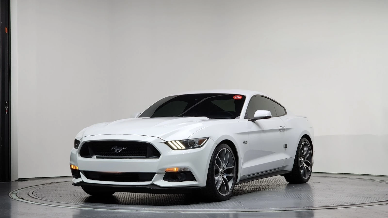 Ford Mustang GT COUPE autogeorge.com