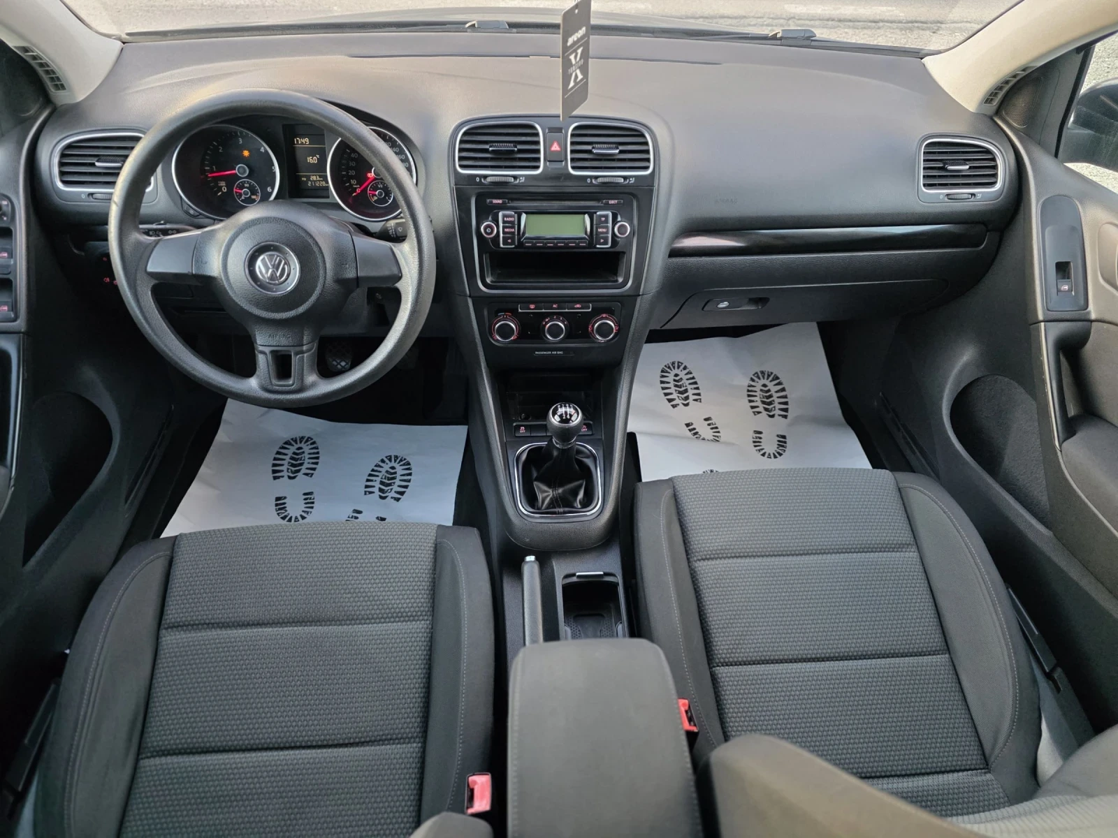 VW Golf 1.6tdi 105 k.c. ТОП , снимка 14 - Автомобили и джипове - 54247063