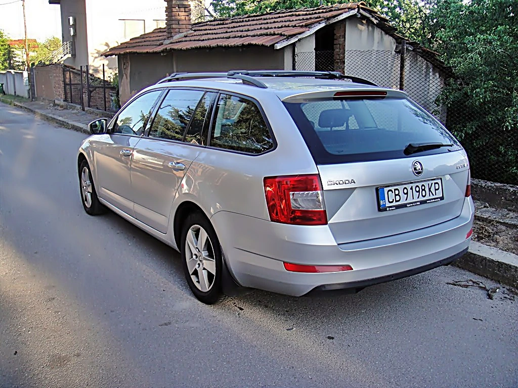 Skoda Octavia 2.0 TDI, снимка 5 - Автомобили и джипове - 54564220