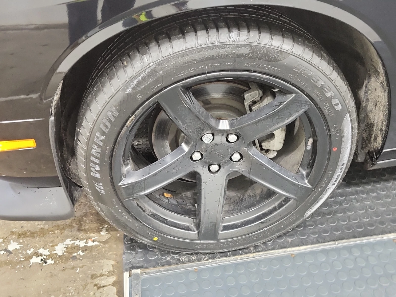 Dodge Challenger R/T RWD, снимка 8 - Автомобили и джипове - 54577241