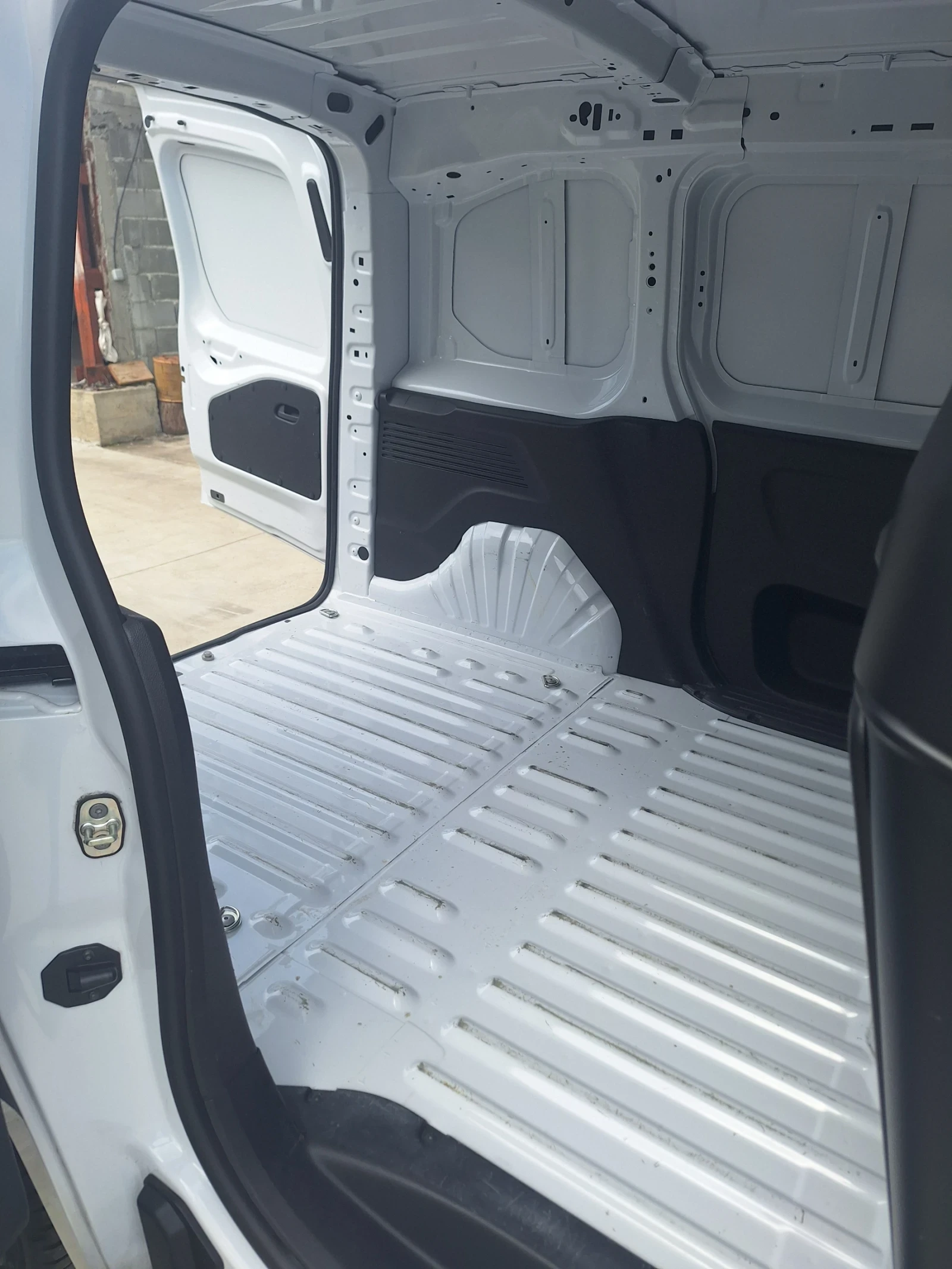 Citroen Berlingo, снимка 9 - Автомобили и джипове - 56378664