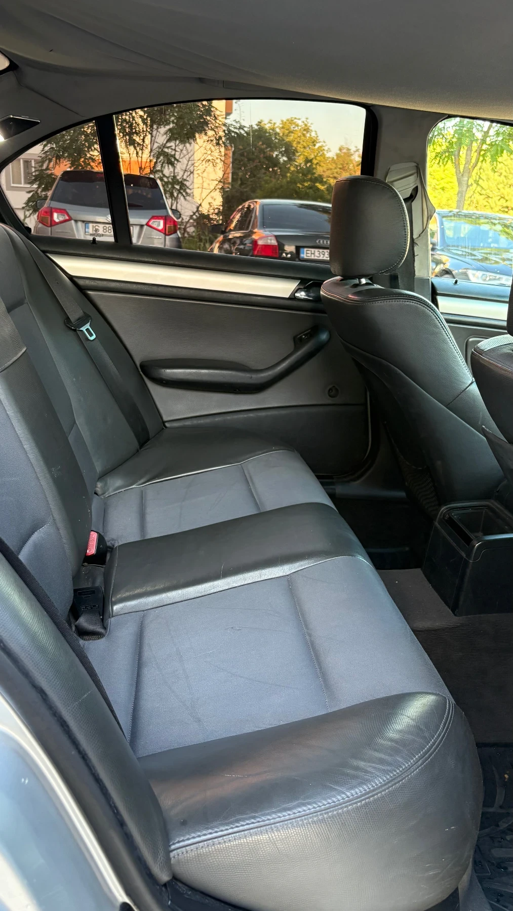 BMW 330 m57d30, снимка 6 - Автомобили и джипове - 55236204