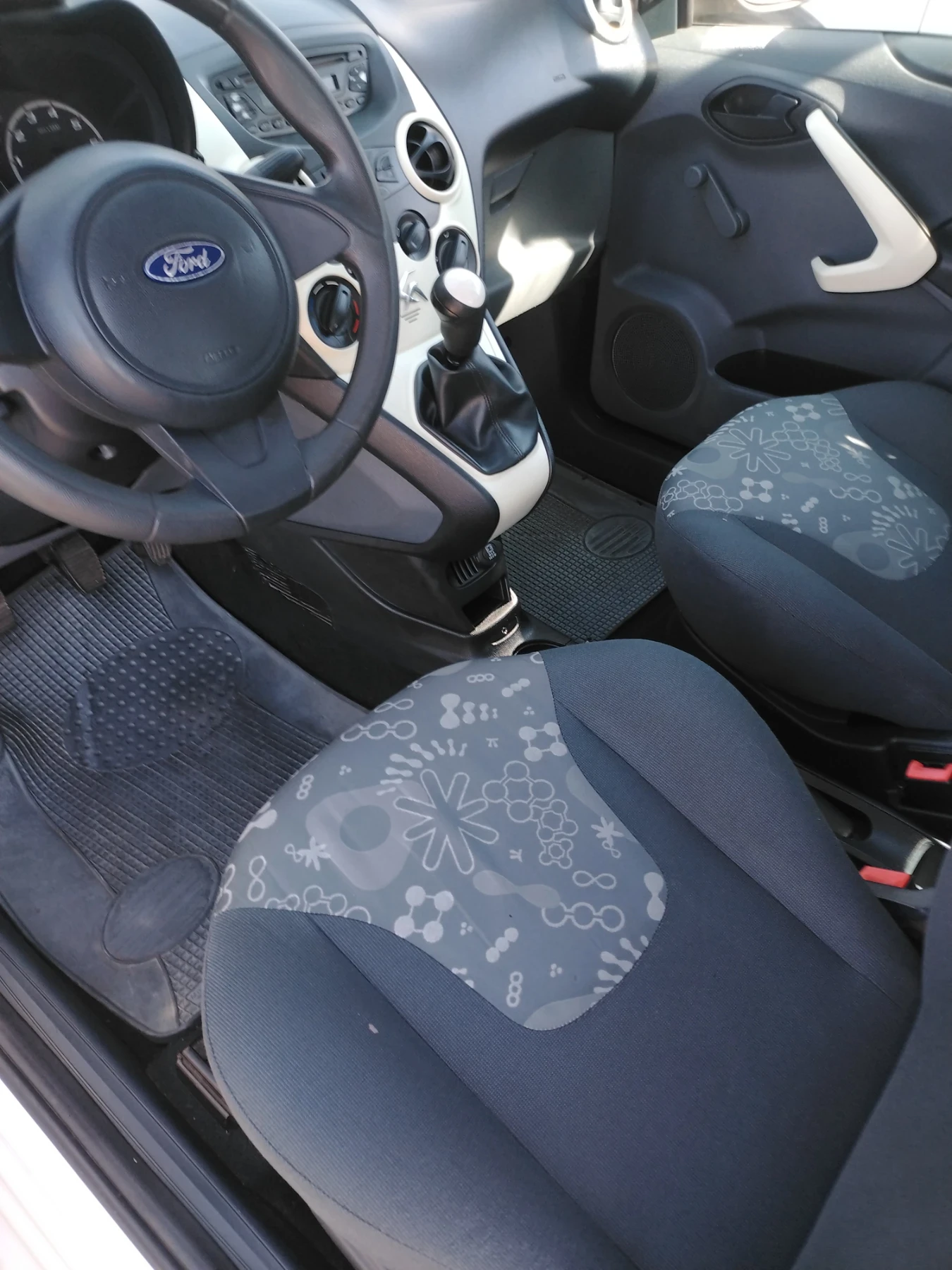 Ford Ka 1.25 бензин 70 коня , снимка 8 - Автомобили и джипове - 55497256