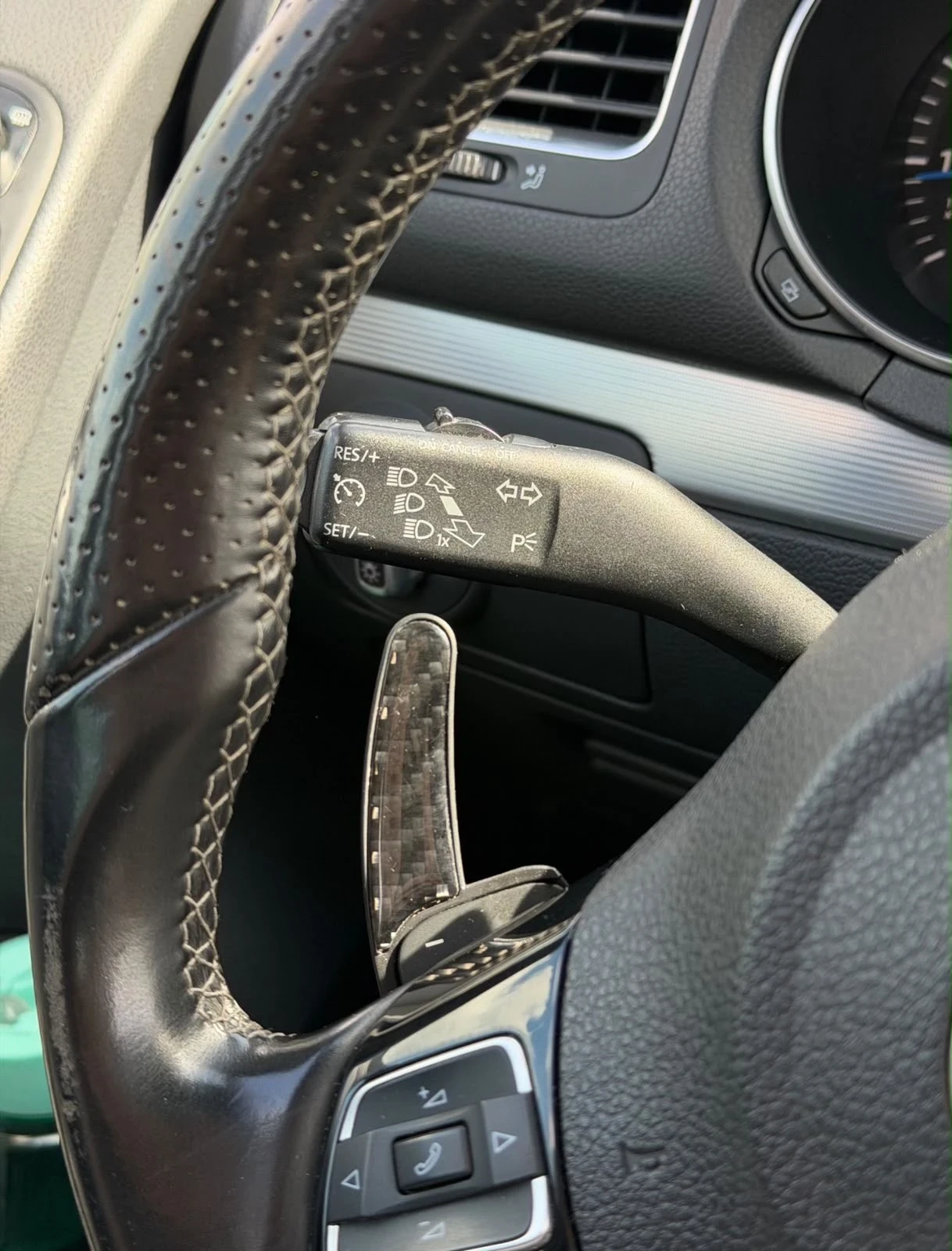 VW Golf 6 R, снимка 11 - Автомобили и джипове - 55731423