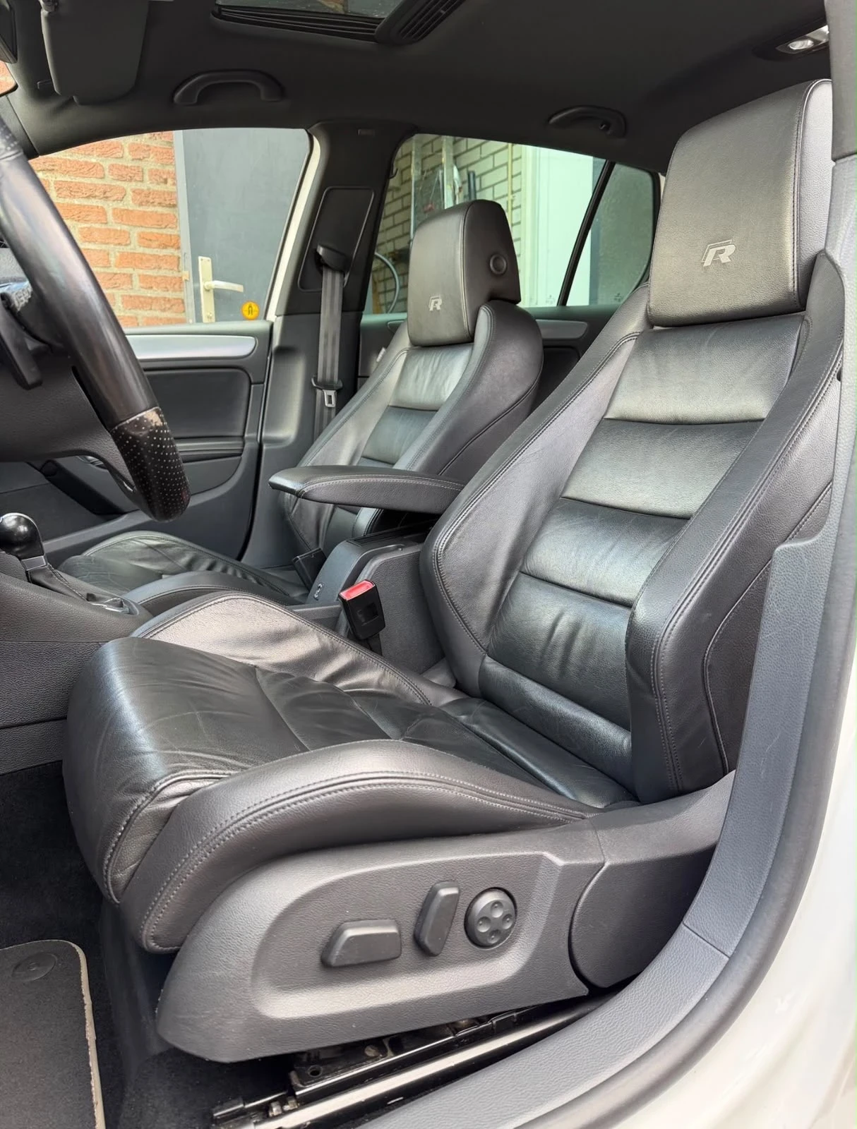 VW Golf 6 R, снимка 9 - Автомобили и джипове - 55731423