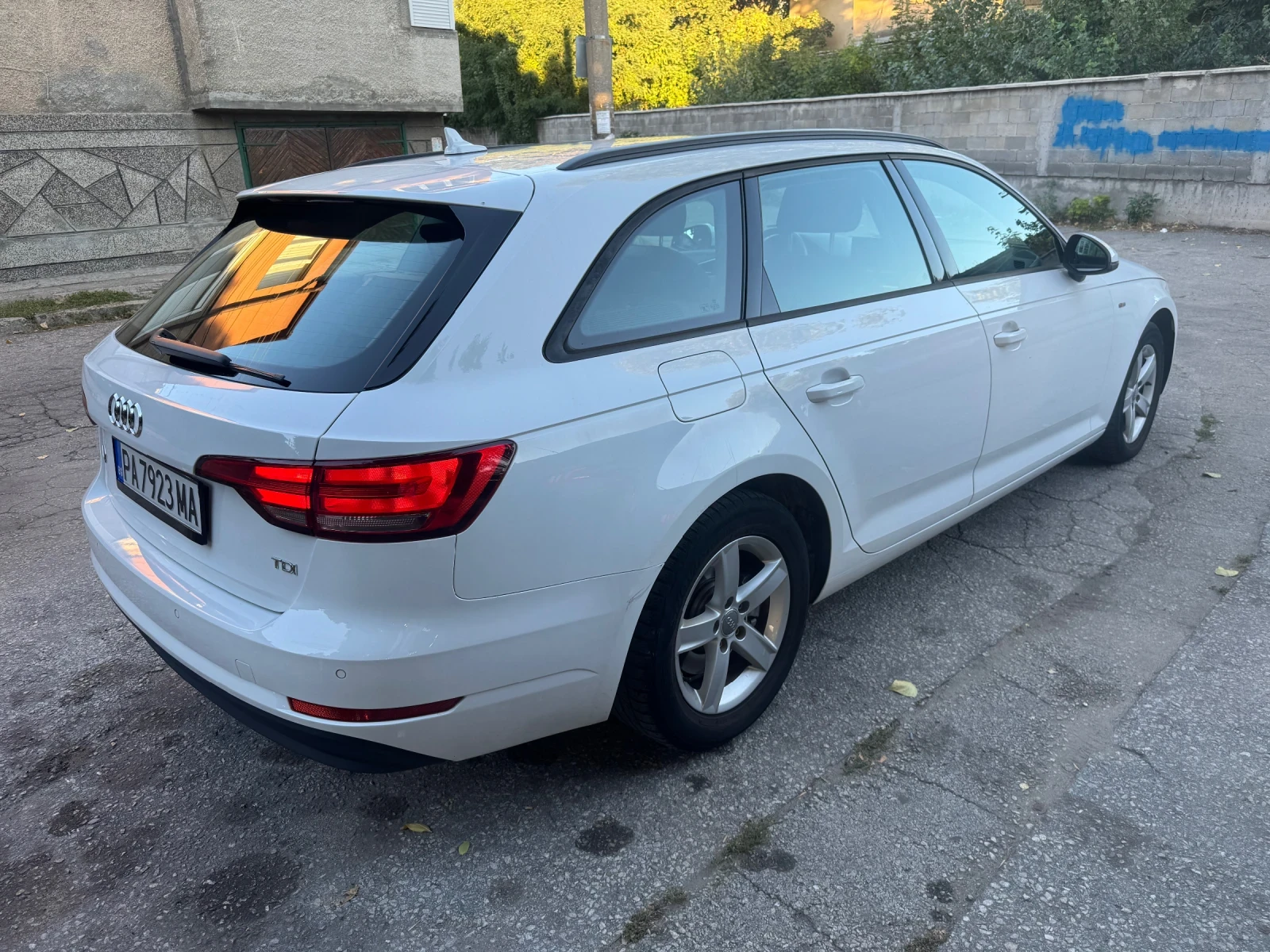 Audi A4, снимка 2 - Автомобили и джипове - 55806741