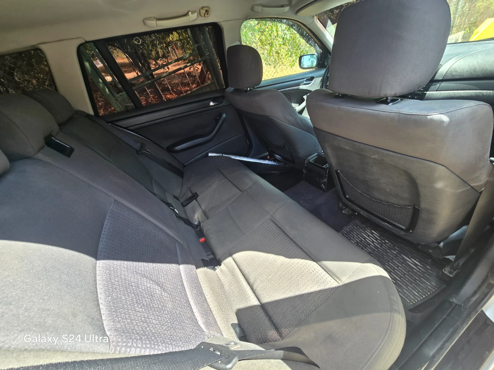 BMW 320, снимка 13 - Автомобили и джипове - 56056461