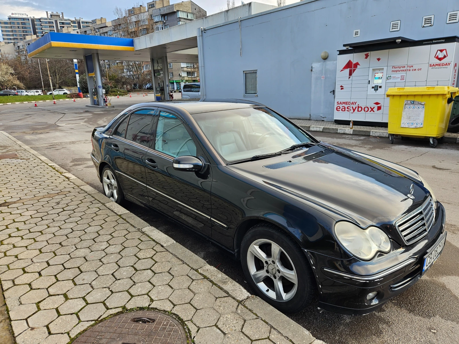 Mercedes-Benz C 220 AVANTGARDE, снимка 4 - Автомобили и джипове - 56341245