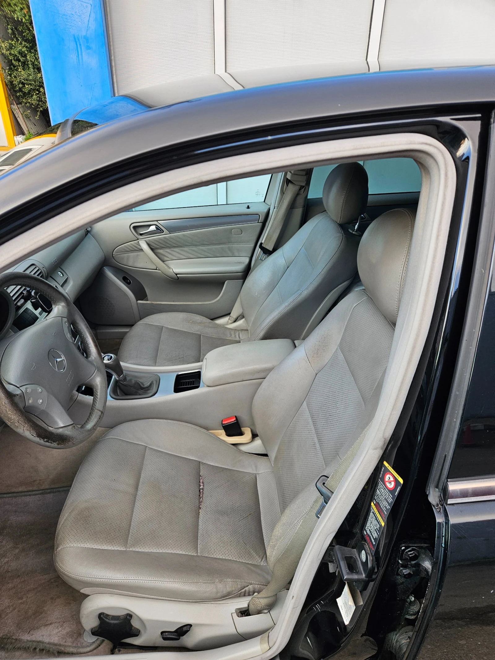 Mercedes-Benz C 220 AVANTGARDE, снимка 7 - Автомобили и джипове - 56341245