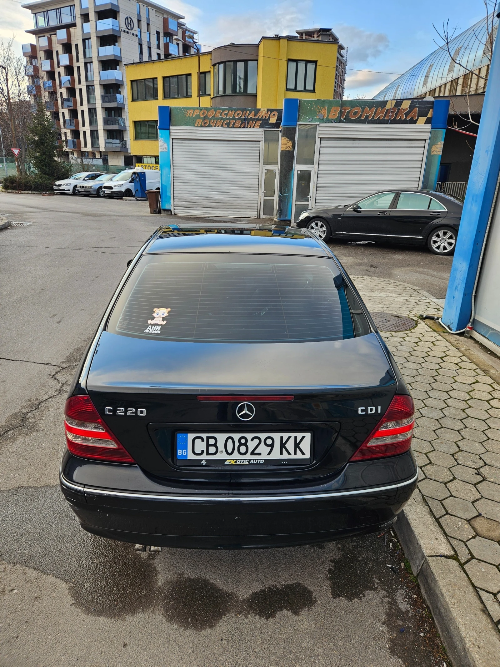 Mercedes-Benz C 220 AVANTGARDE, снимка 9 - Автомобили и джипове - 56341245