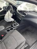 Kia Ceed 1.4, снимка 3 - Автомобили и джипове - 35657912