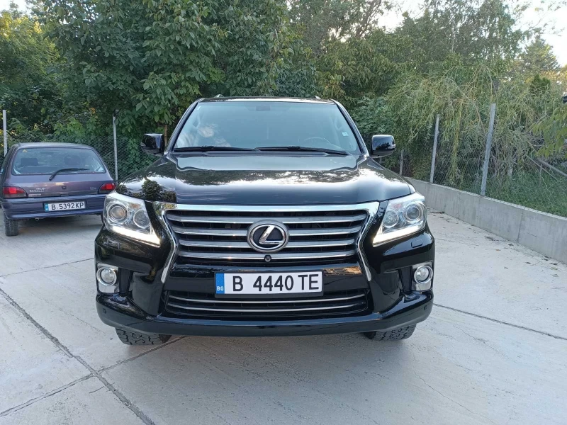 Toyota Land cruiser 5.7 Luxury package , снимка 1 - Автомобили и джипове - 48155237