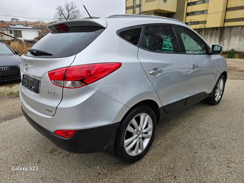 Hyundai IX35 2.0 i, снимка 4 - Автомобили и джипове - 49599007