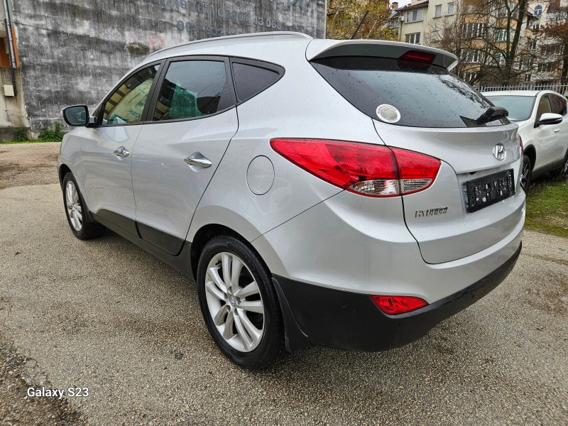 Hyundai IX35 2.0 i, снимка 6 - Автомобили и джипове - 49599007