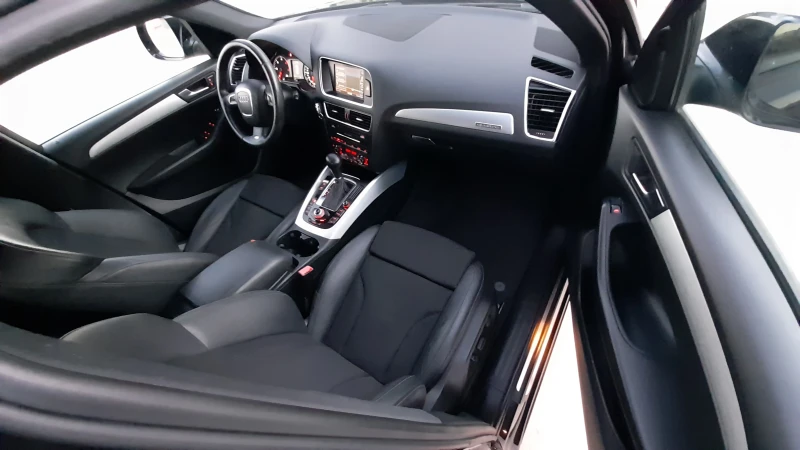 Audi Q5 3.0 TDI  - 3XS-LINE , снимка 11 - Автомобили и джипове - 51772952
