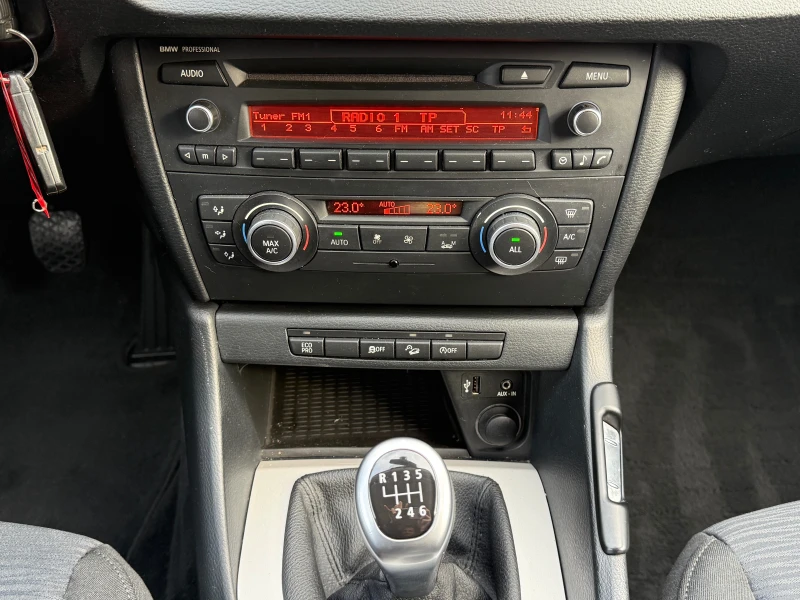 BMW X1 BMW X1 XDRIVE 18d FACELIFT, снимка 13 - Автомобили и джипове - 52548887