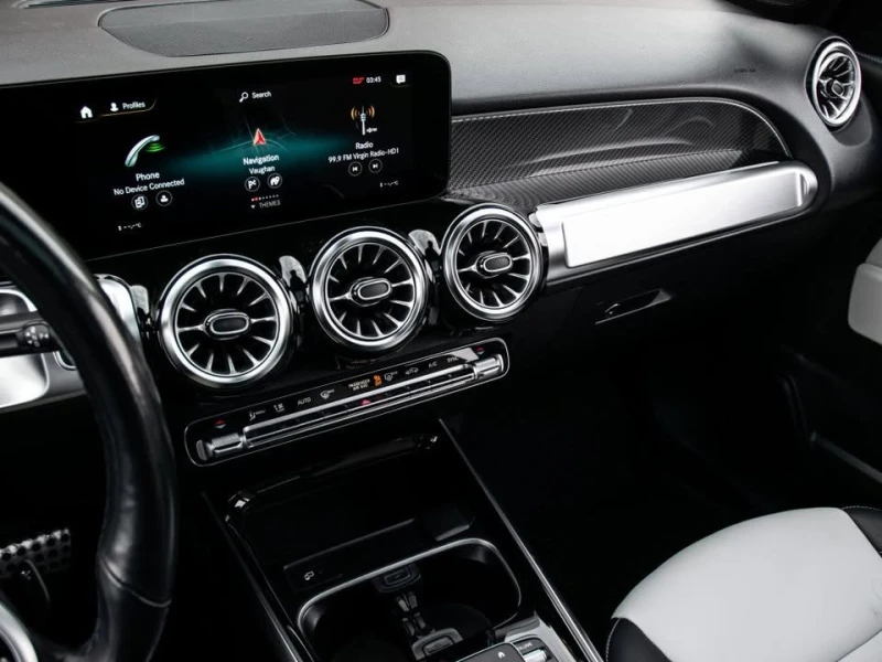 Mercedes-Benz GLB 250, снимка 8 - Автомобили и джипове - 52624666