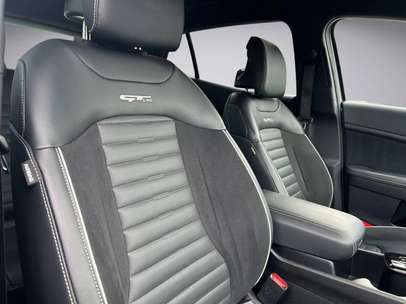 Kia Sportage 1.6* T-GDU* AWD* GT-LINE* HYBRID* DISTR* LED* 360C, снимка 11 - Автомобили и джипове - 52991100