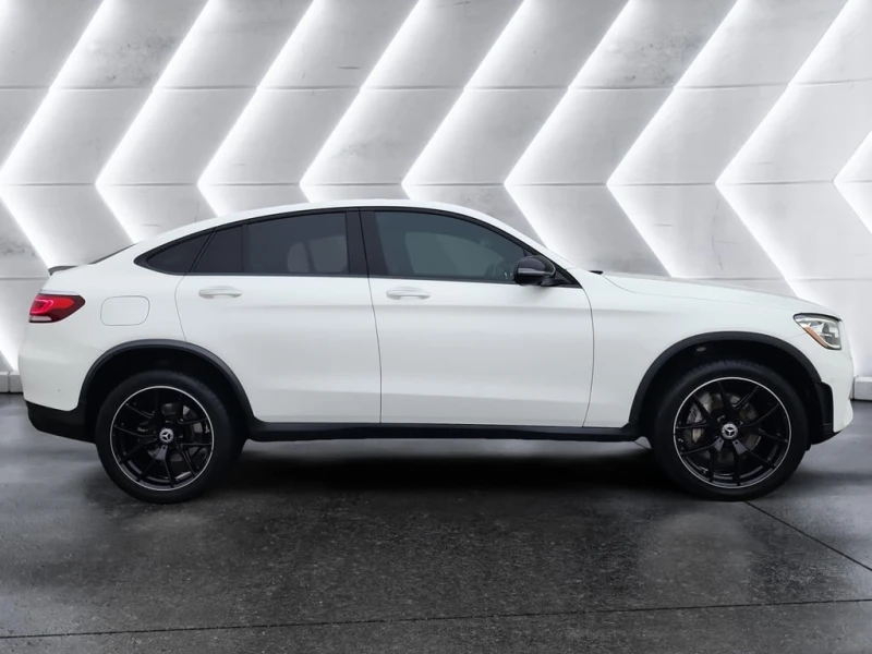 Mercedes-Benz GLC * 300 4MATIC Coupe * CARFAX * ЦЕНА ДО БГ, снимка 3 - Автомобили и джипове - 53024037