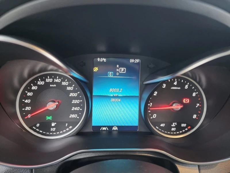 Mercedes-Benz GLC * 300 4MATIC Coupe * CARFAX * ЦЕНА ДО БГ, снимка 8 - Автомобили и джипове - 53024037