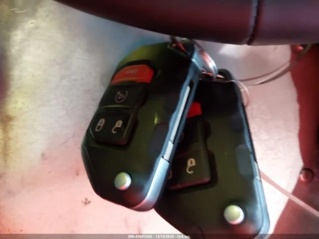 Jeep Wrangler SPORT S 4XE, снимка 14 - Автомобили и джипове - 53625163