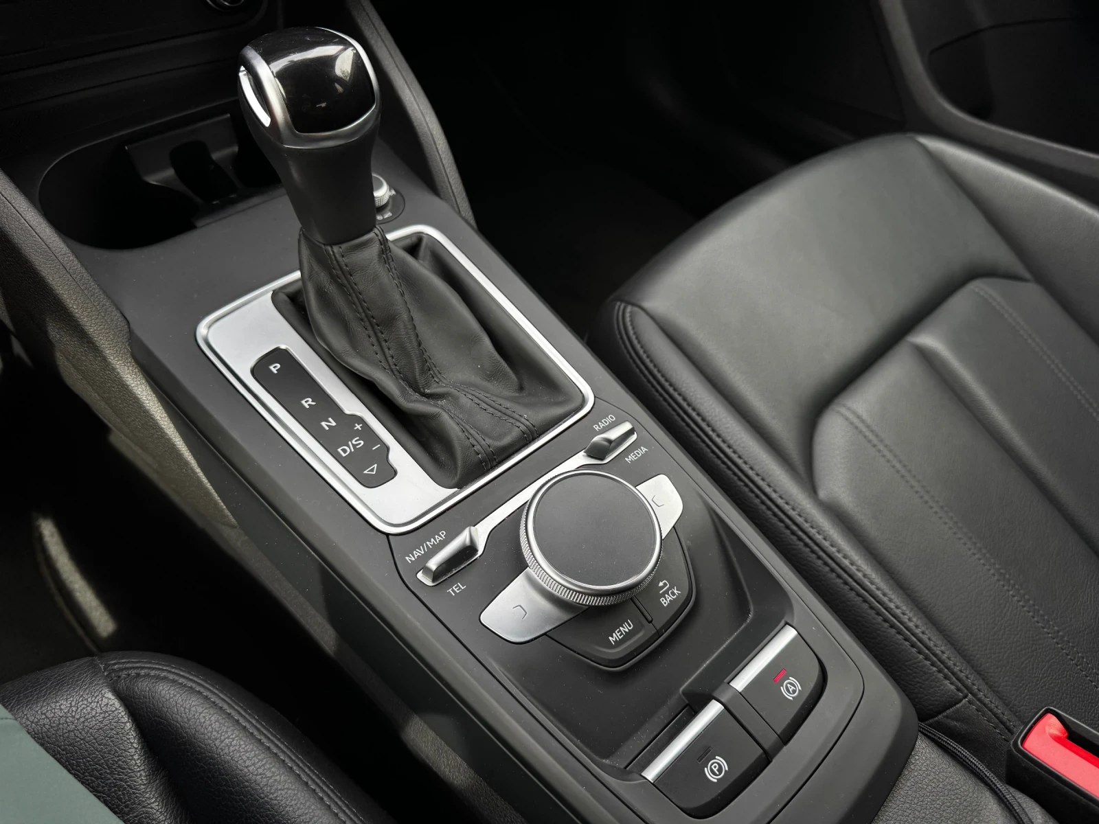 Audi Q2 2.0TDI DSG LED Virtual AppleCarPlay Keyless | Mobile.bg   12