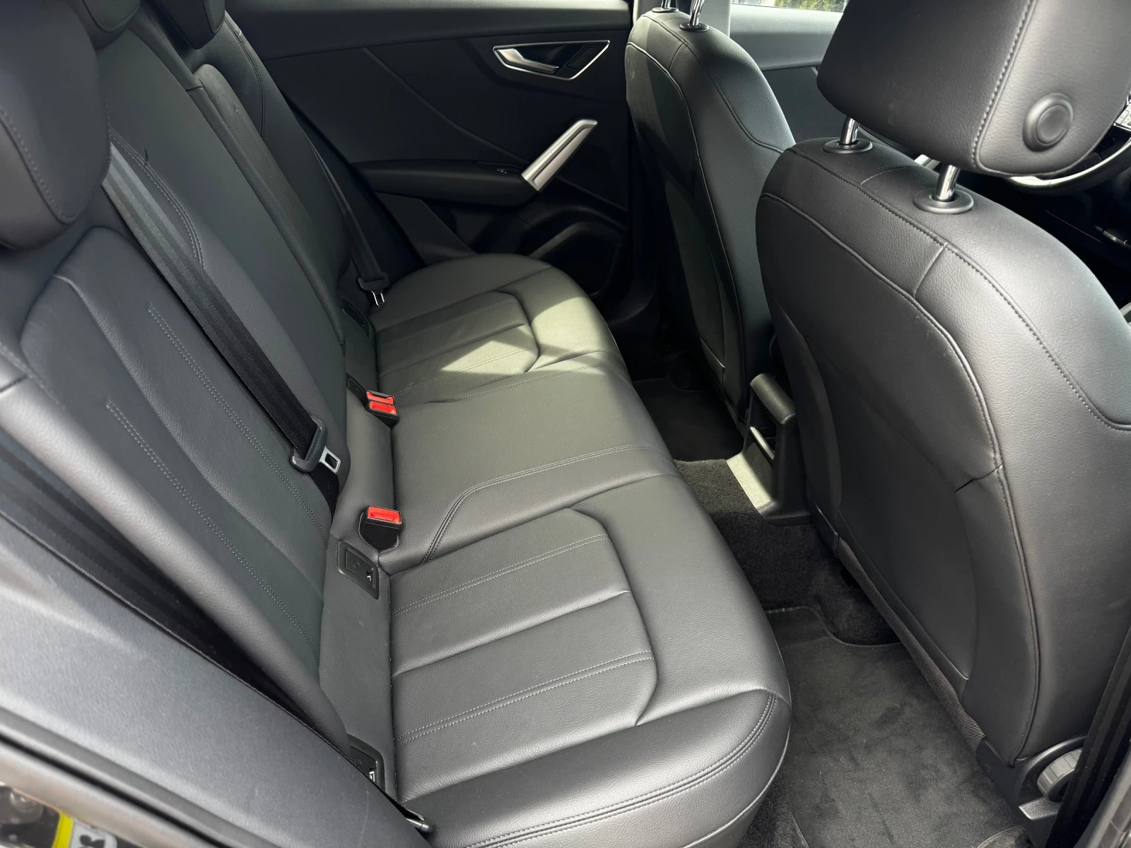 Audi Q2 2.0TDI DSG LED Virtual AppleCarPlay Keyless | Mobile.bg   14