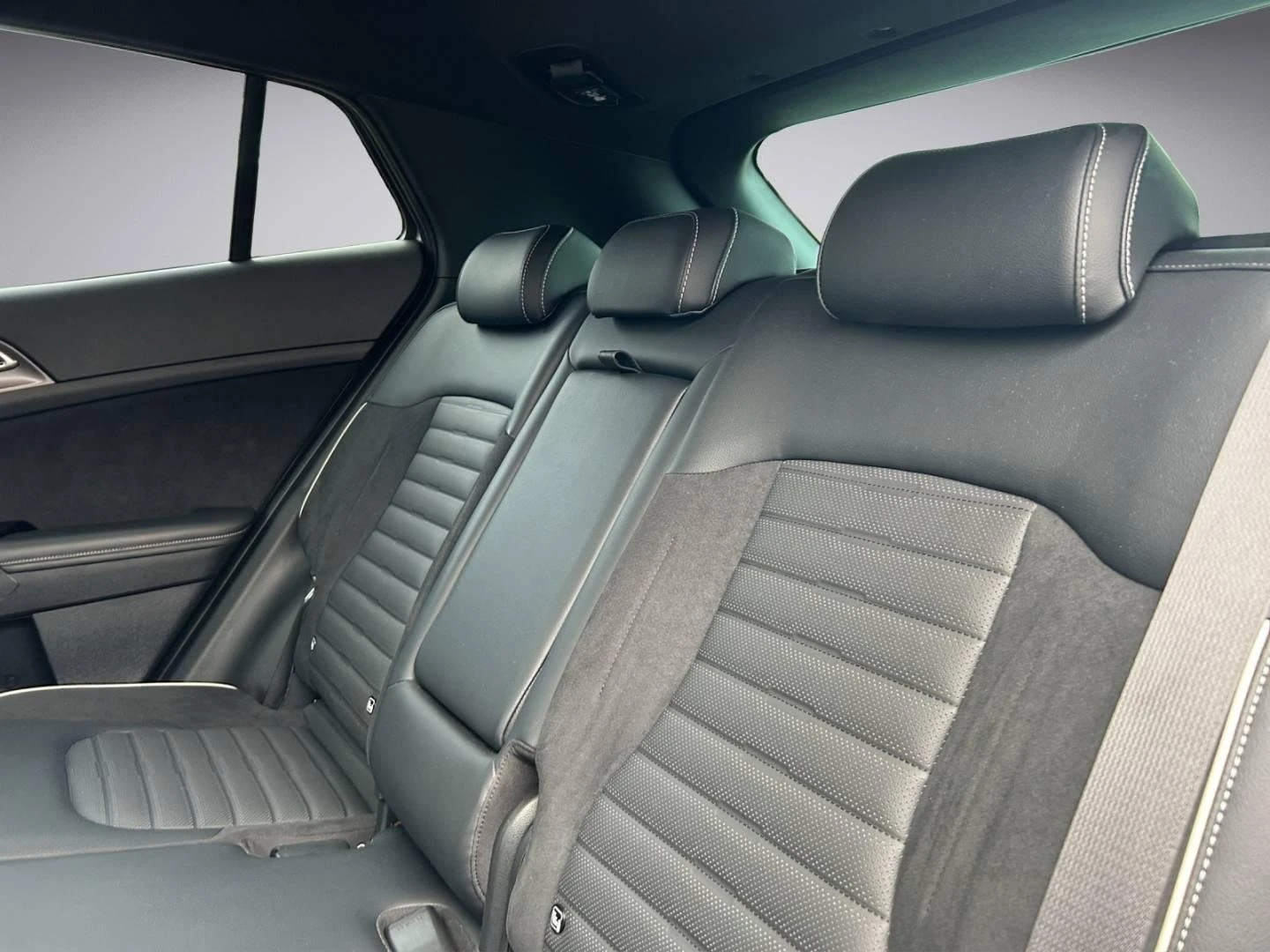 Kia Sportage 1.6* T-GDU* AWD* GT-LINE* HYBRID* DISTR* LED* 360C | Mobile.bg � ����������� 12