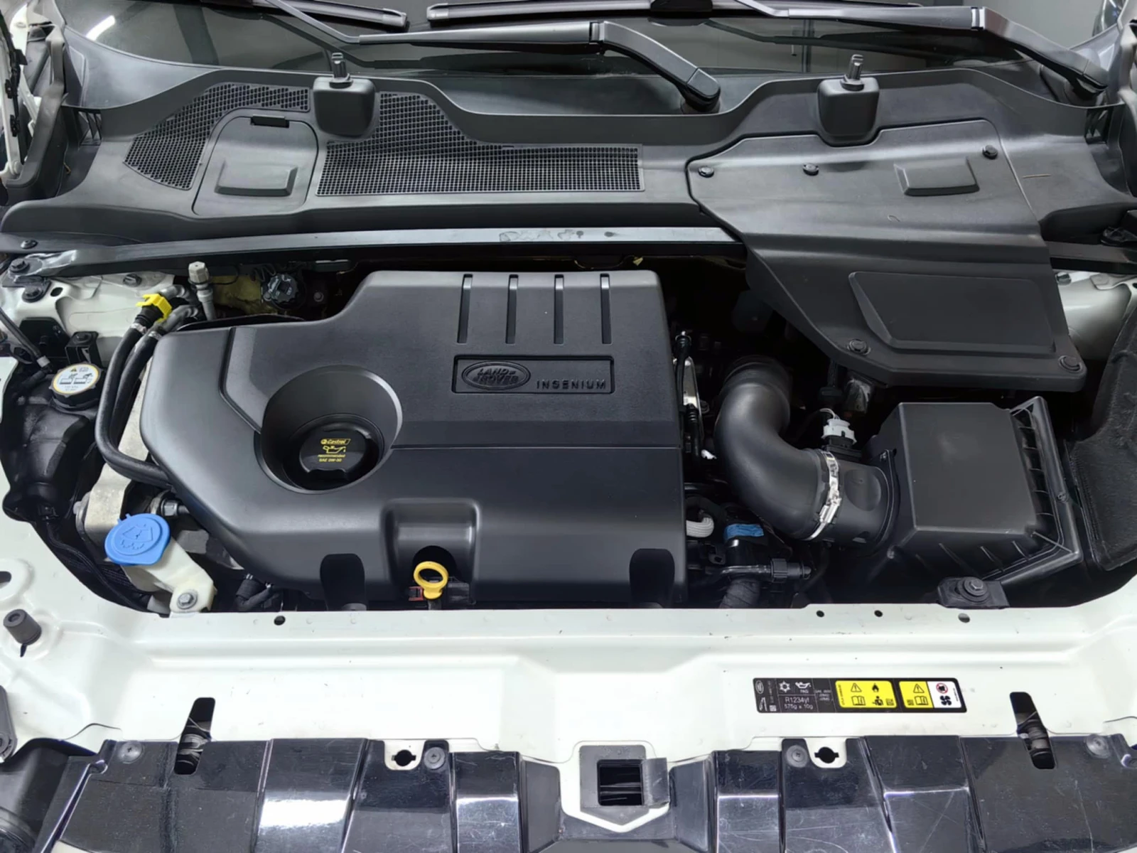 Land Rover Discovery Sport SE Edition Premium 4�4 Automatic | Mobile.bg � ����������� 13