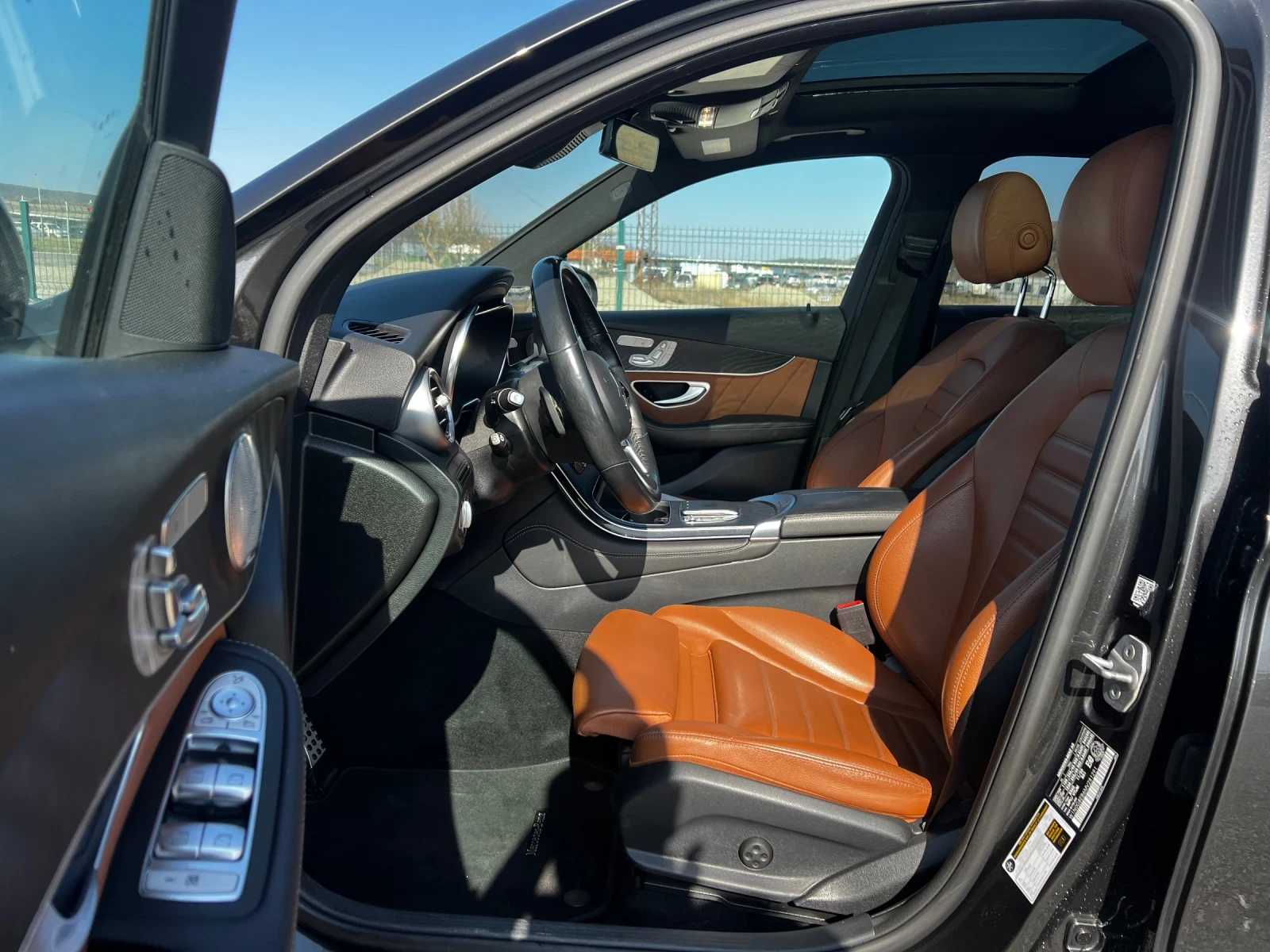 Mercedes-Benz GLC 300 4-Matic, снимка 5 - Автомобили и джипове - 53769240