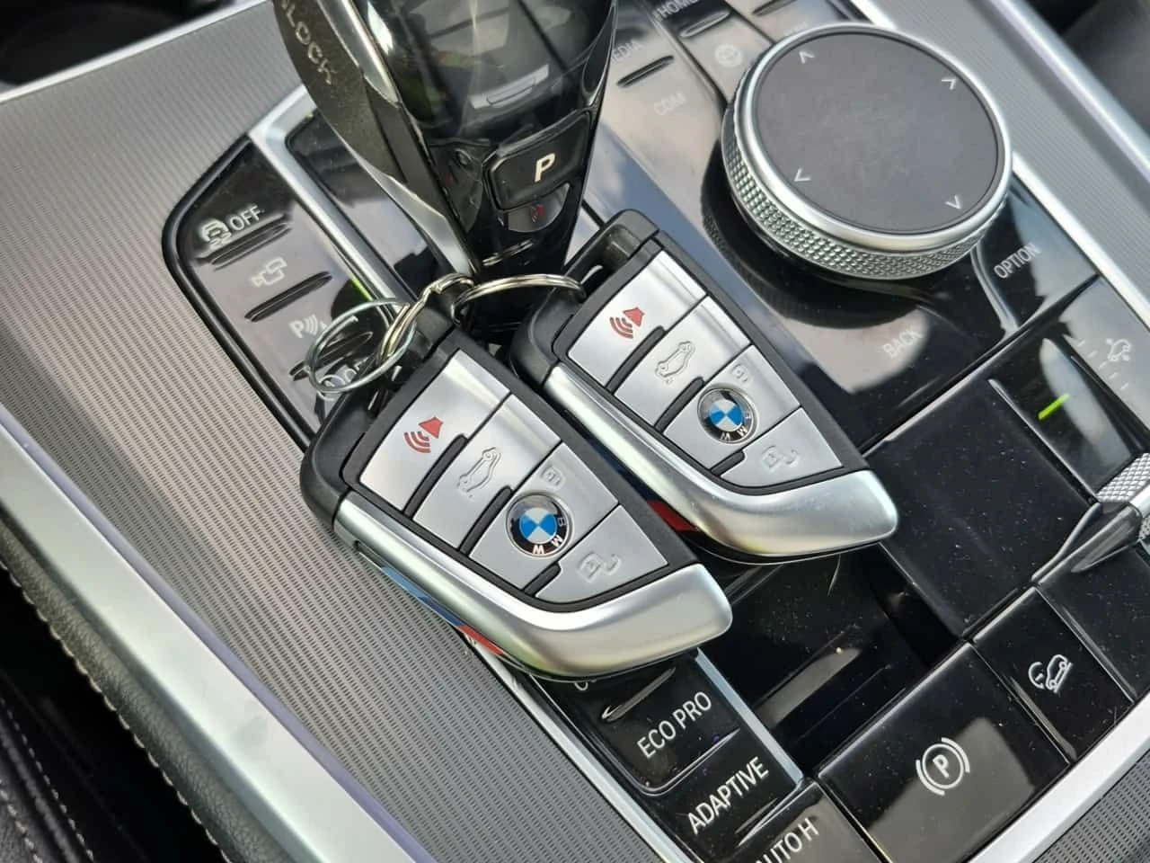 BMW X5 М Пакет/XDRIVE40I/Лазери/Дистроник/2 Ключа/Масажи, снимка 7 - Автомобили и джипове - 54152510