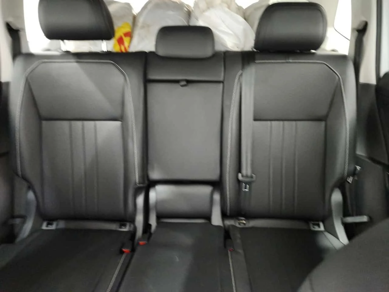 VW Tiguan SE| LANE ASSIST| 2 КЛЮЧА| 2 ЧИФТА ГУМИ , снимка 12 - Автомобили и джипове - 54155507