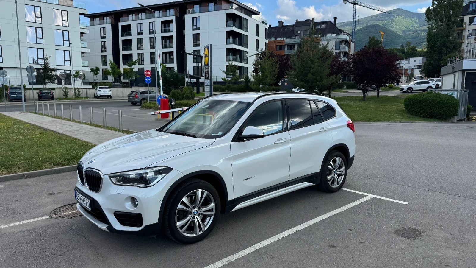 BMW X1 2.0 Xdrive / sport line