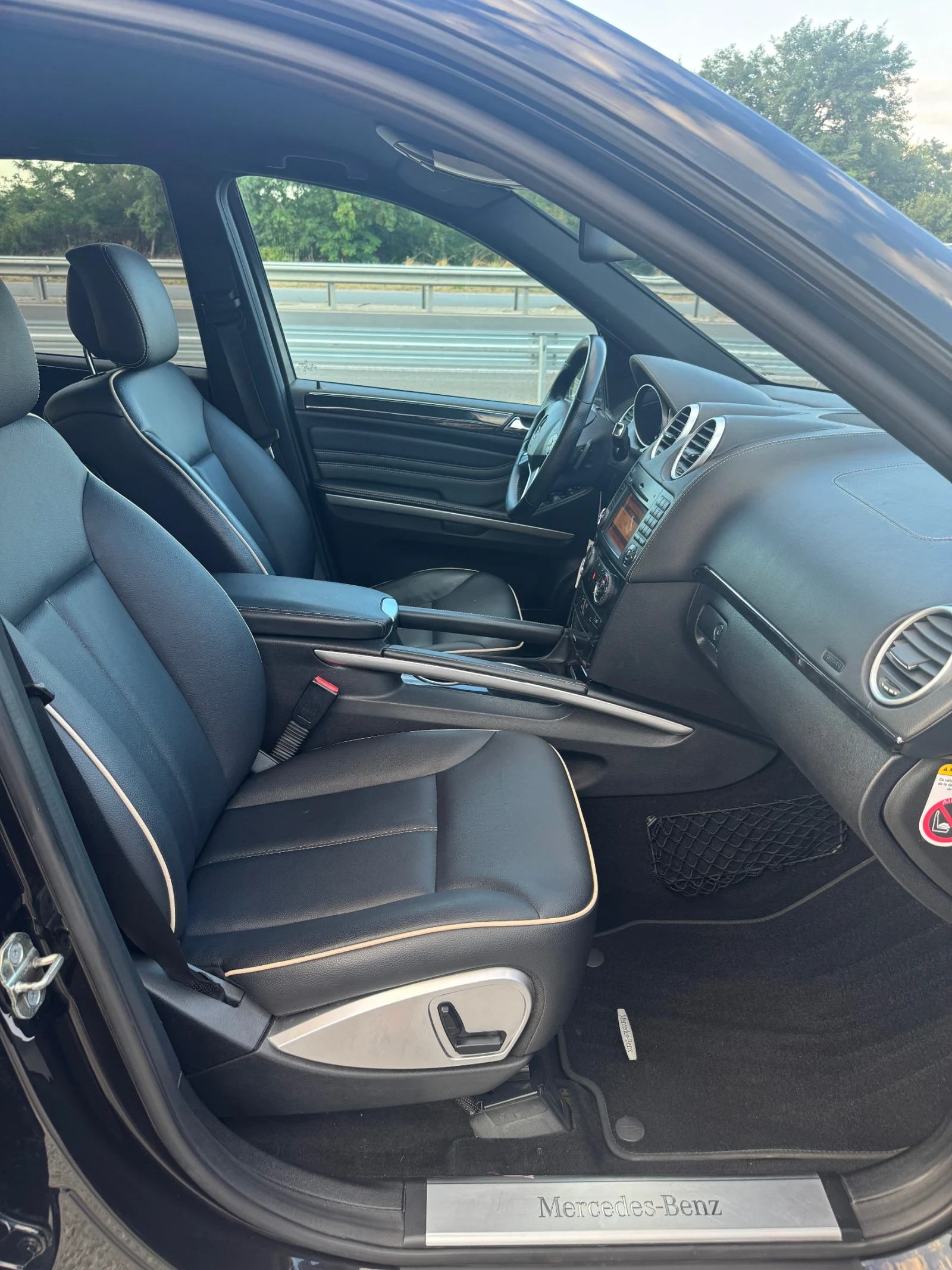 Mercedes-Benz ML 350 Ml300 , снимка 10 - Автомобили и джипове - 55451285