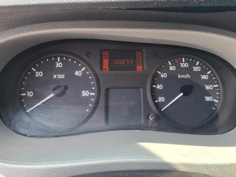 Renault Mascott До3.5т/3.0/Клима/220V, снимка 12 - Камиони - 51050549