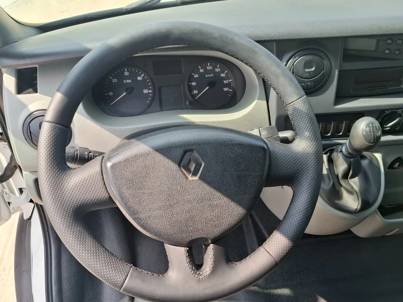 Renault Mascott До3.5т/3.0/Клима/220V, снимка 10 - Камиони - 51050549