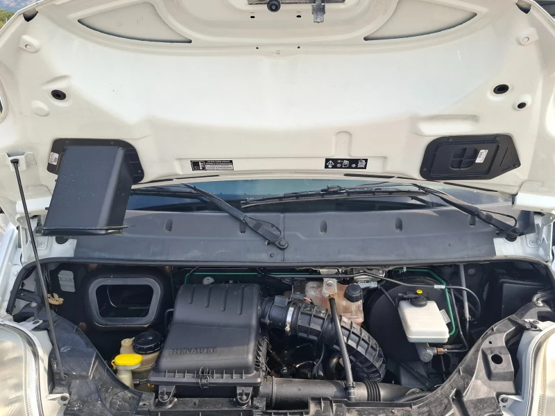 Renault Mascott До3.5т/3.0/Клима/220V, снимка 16 - Камиони - 51050549