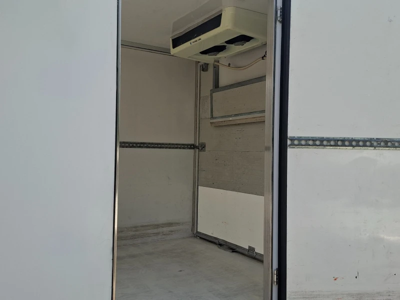 Renault Mascott До3.5т/3.0/Клима/220V, снимка 14 - Камиони - 51050549