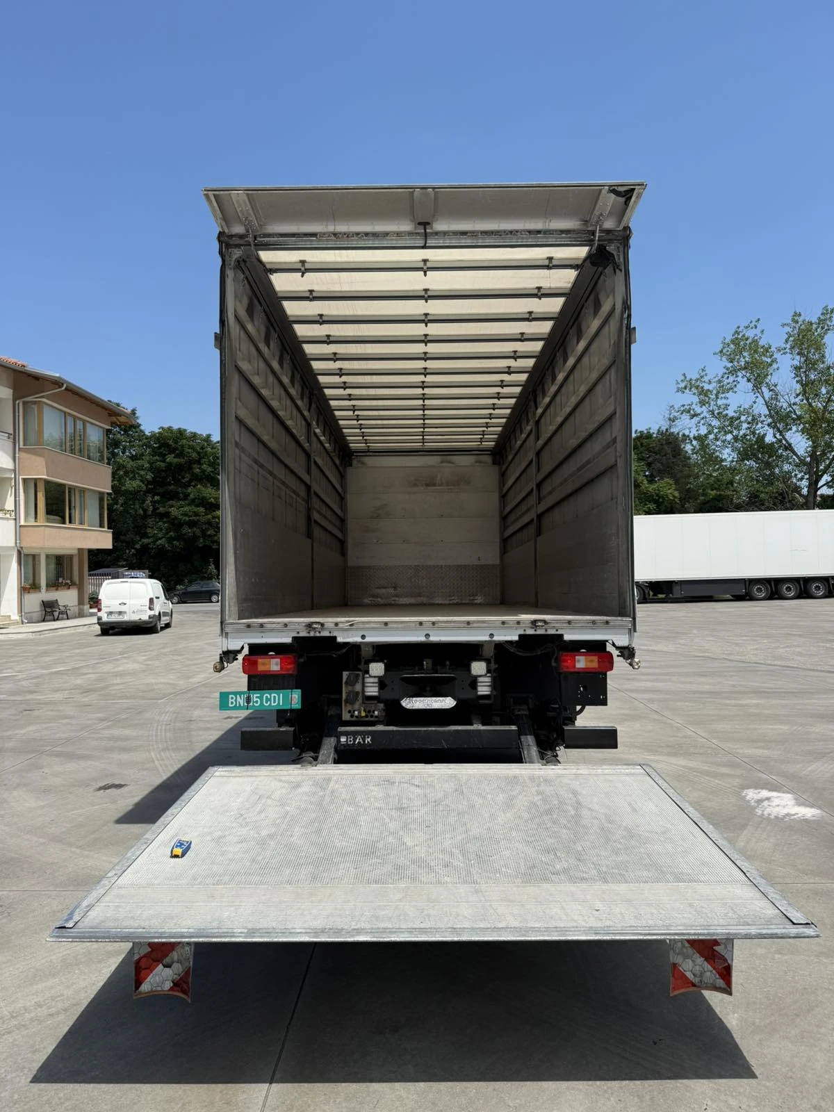 Volvo Fh 420 - Евро 6 с падащ борд - изображение 10