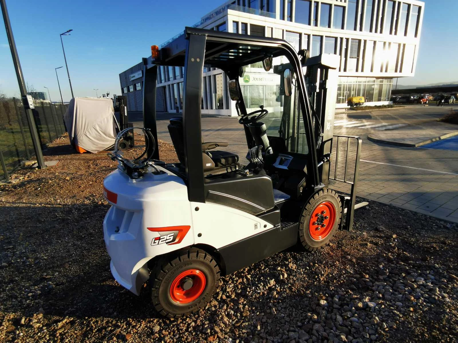  Bobcat G25E-7 | Mobile.bg   5